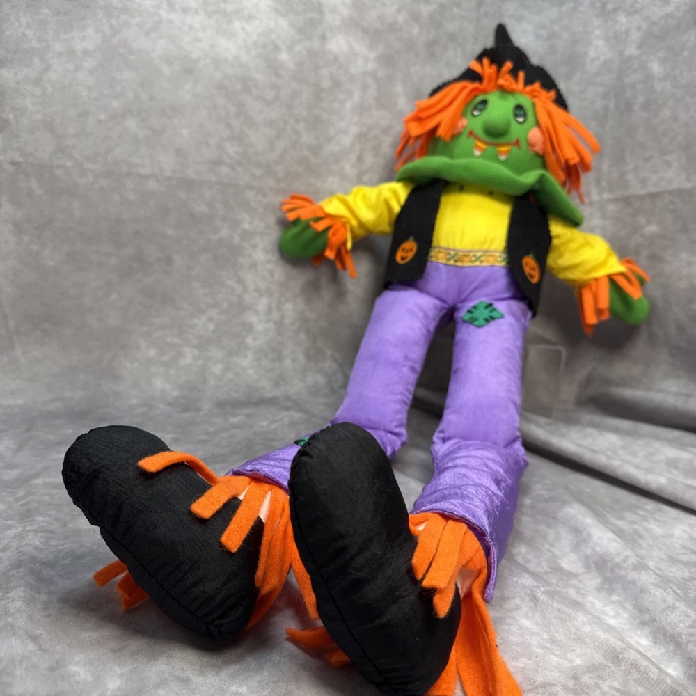 Vintage Scarecrow Plush 1993 Halloween Nylon International Silver 27" Fall Decor - Picture 12 of 14